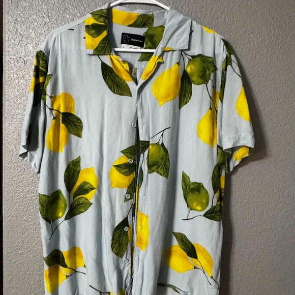 Original Use Lemon‑Print Button‑Up Shirt · Men’s Large · Tropical Summer Top - Picture 2 of 4